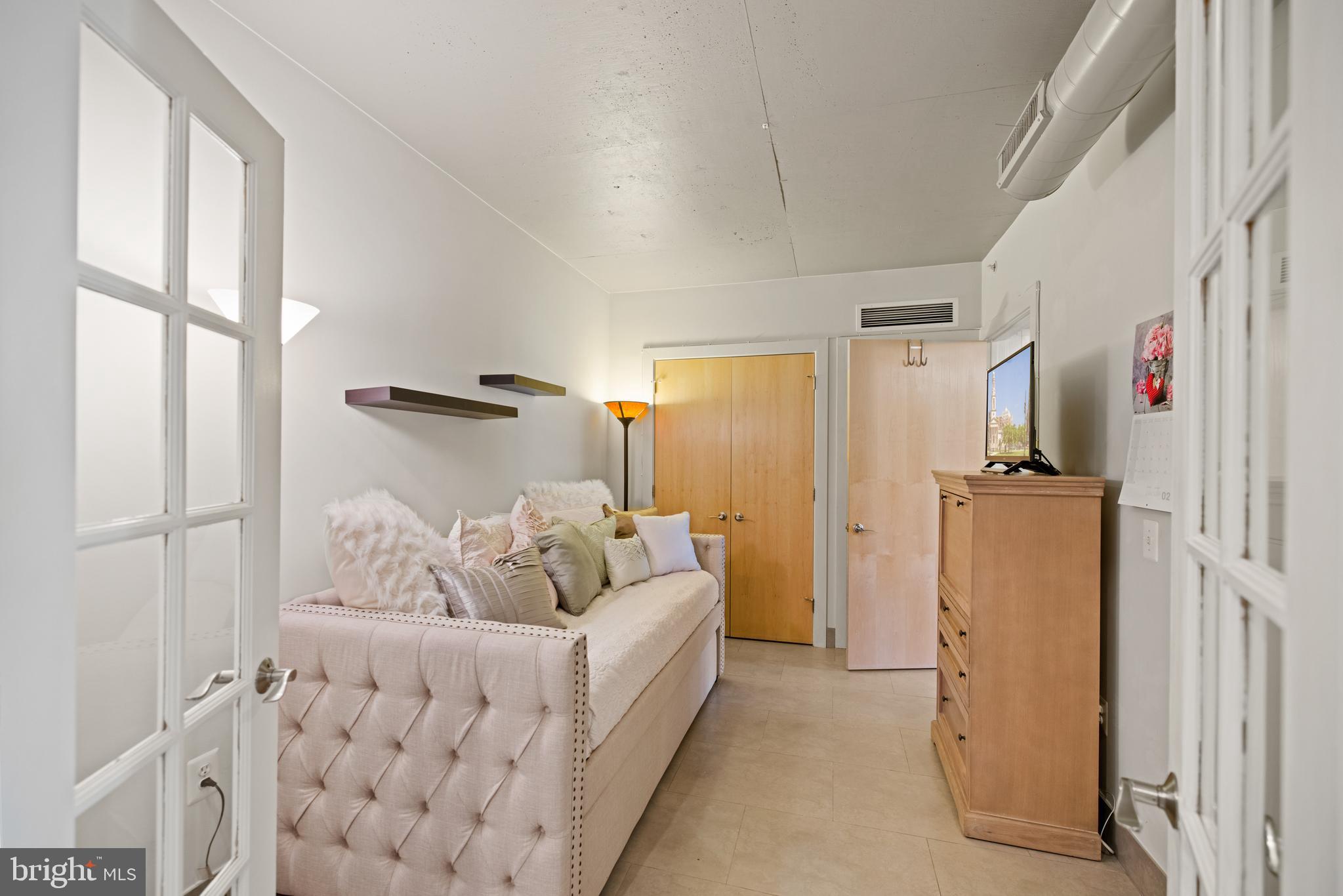 1133 14th Street Northwest, Unit 1104 Washington, DC 20005 - Photo 17 of 28