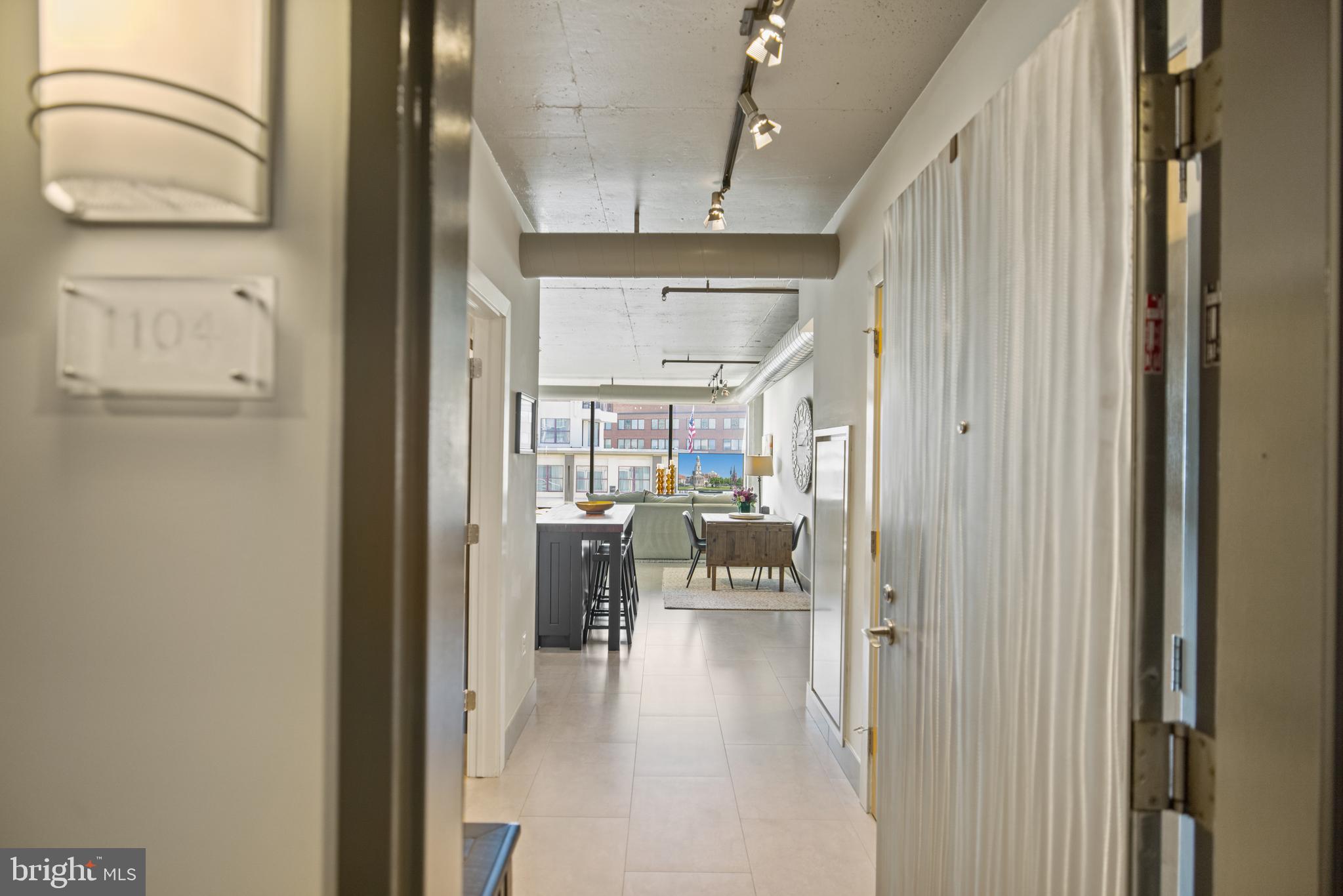 1133 14th Street Northwest, Unit 1104 Washington, DC 20005 - Photo 2 of 28