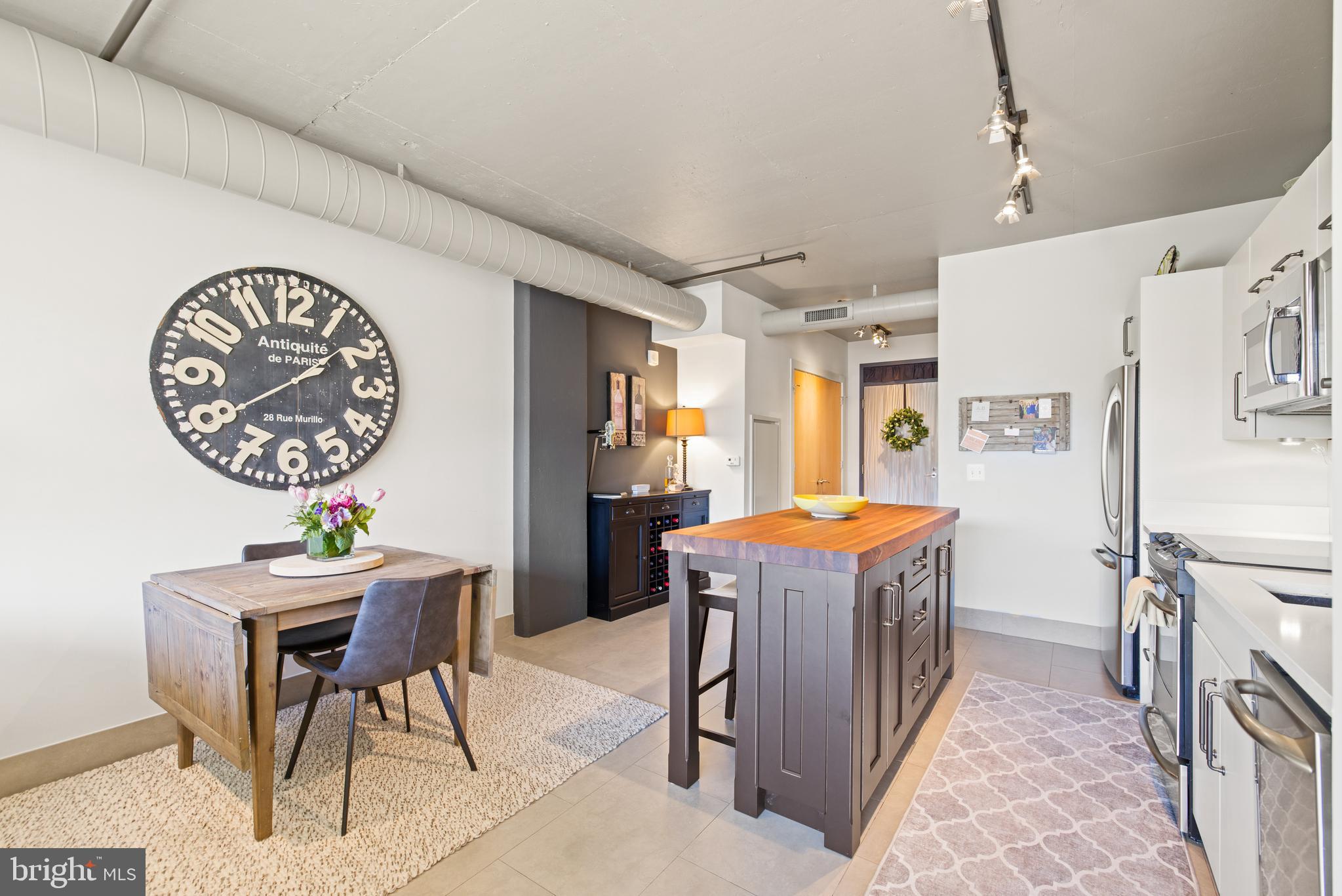 1133 14th Street Northwest, Unit 1104 Washington, DC 20005 - Photo 6 of 28