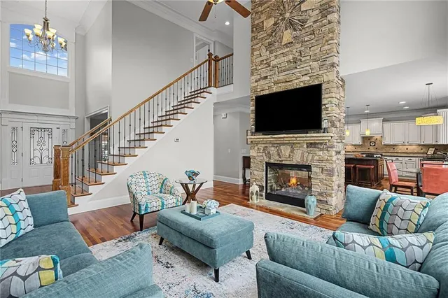 $1,075,000 | 205 Timber Wolf Trail, Cumming, GA 30028