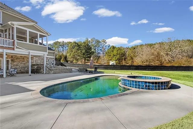 $1,075,000 | 205 Timber Wolf Trail, Cumming, GA 30028