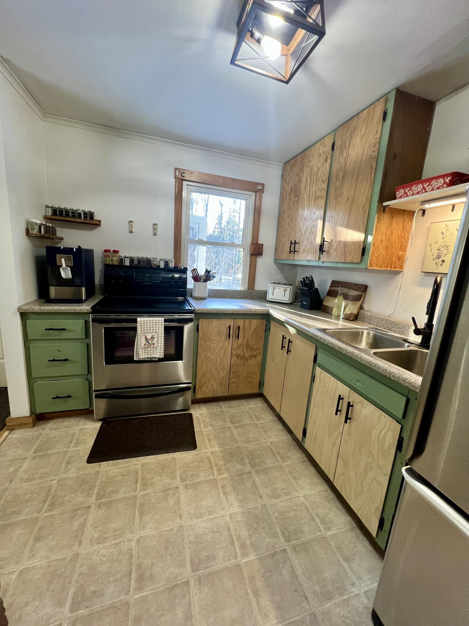 381 North Penobscot Road Penobscot, ME 04476 - Photo 7 of 17 IMG_0841