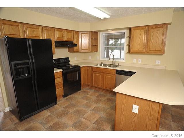 1530 Panther Point Road Richfield, NC 28137 - Photo 6 of 17 Gallery Image 6