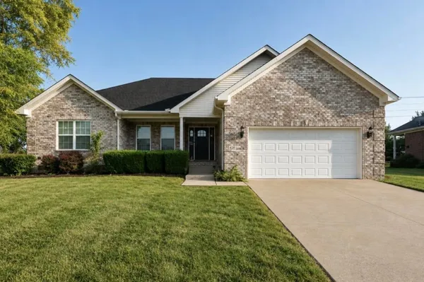 $339,900 | 428 Fonso Circle, Bowling Green, KY 42104