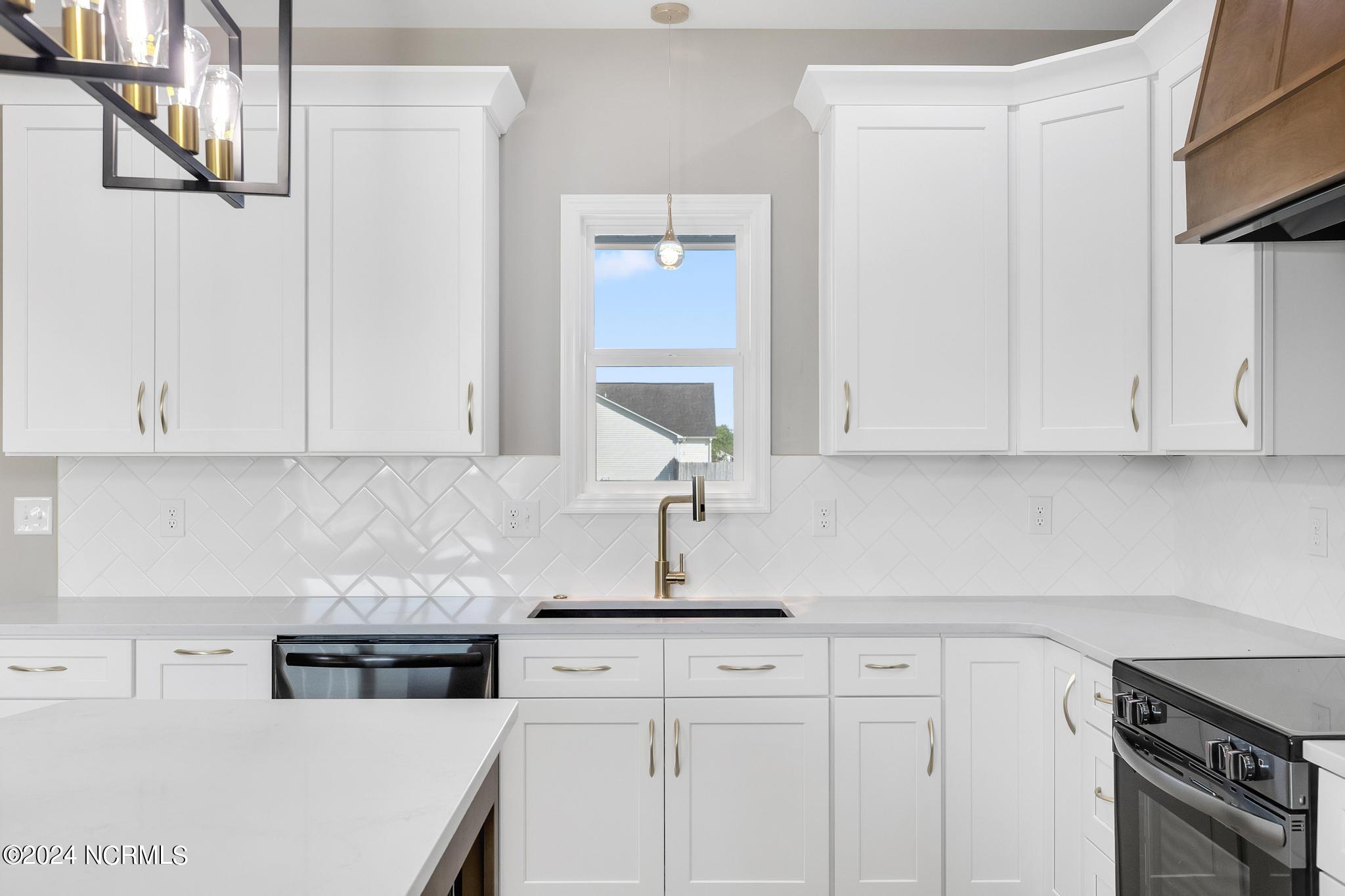 101 Thoroughbred Richlands, NC 28574 - Photo 13 of 45 IMG_2774