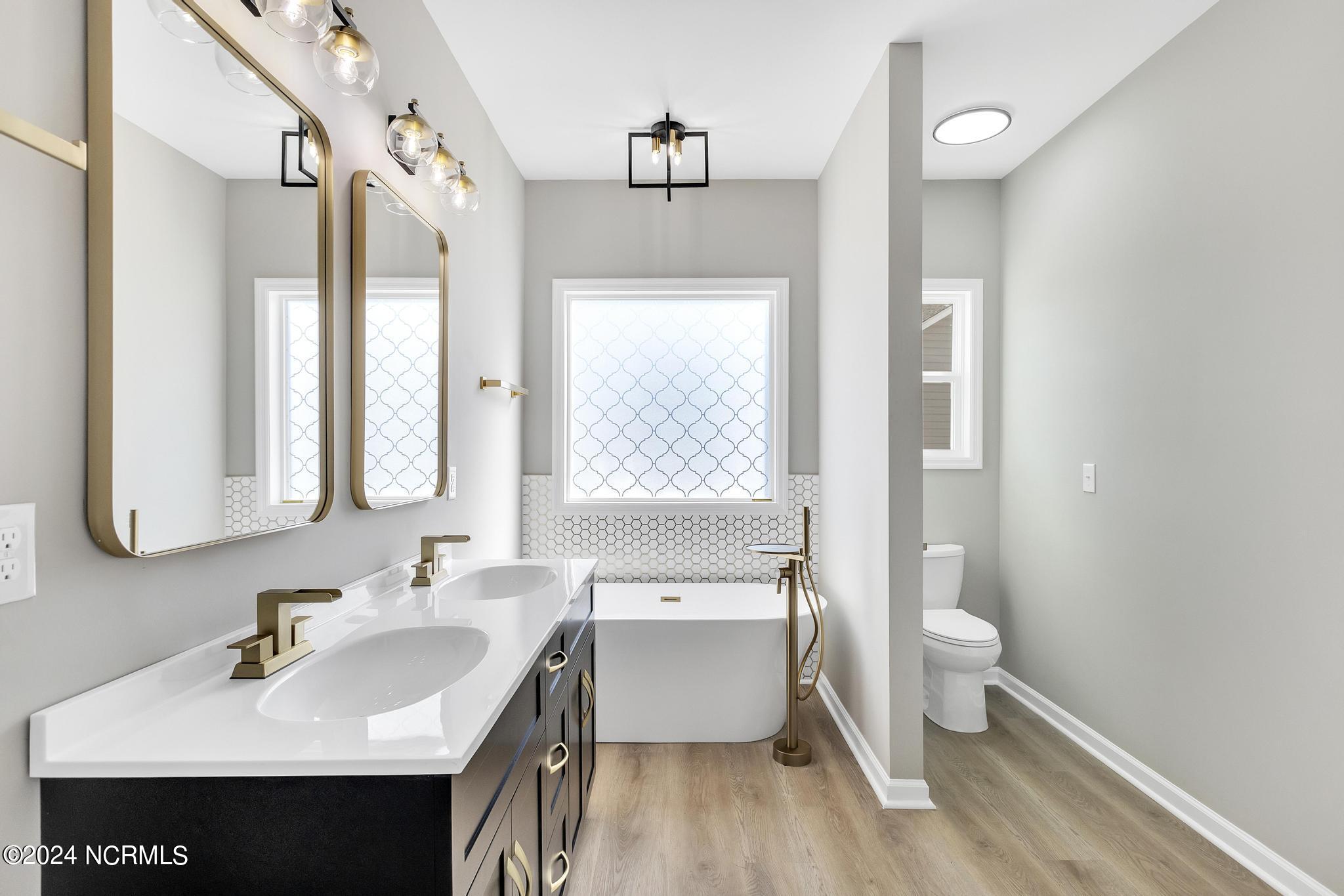 101 Thoroughbred Richlands, NC 28574 - Photo 27 of 45 IMG_2843