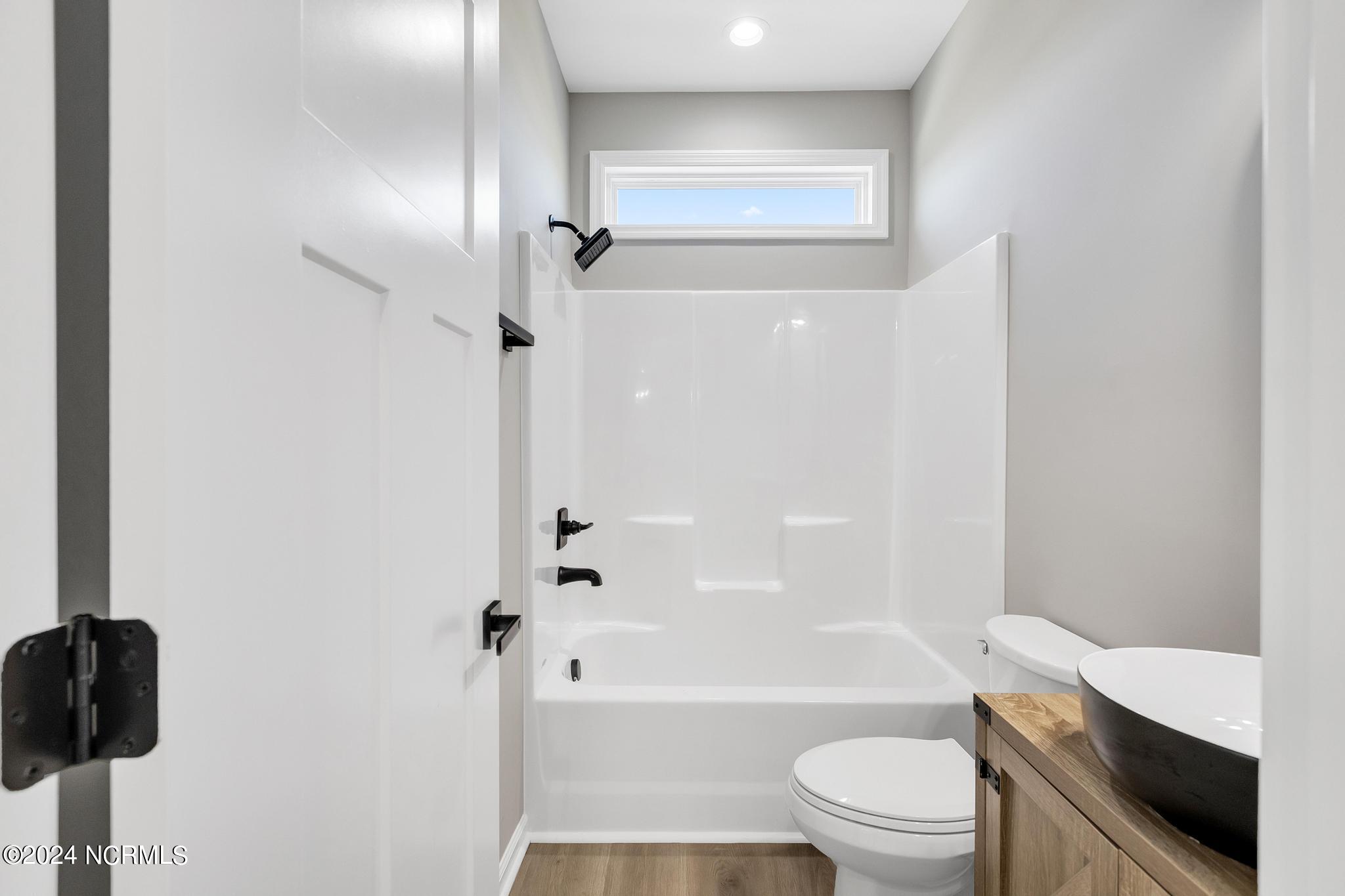 101 Thoroughbred Richlands, NC 28574 - Photo 37 of 45 IMG_2804