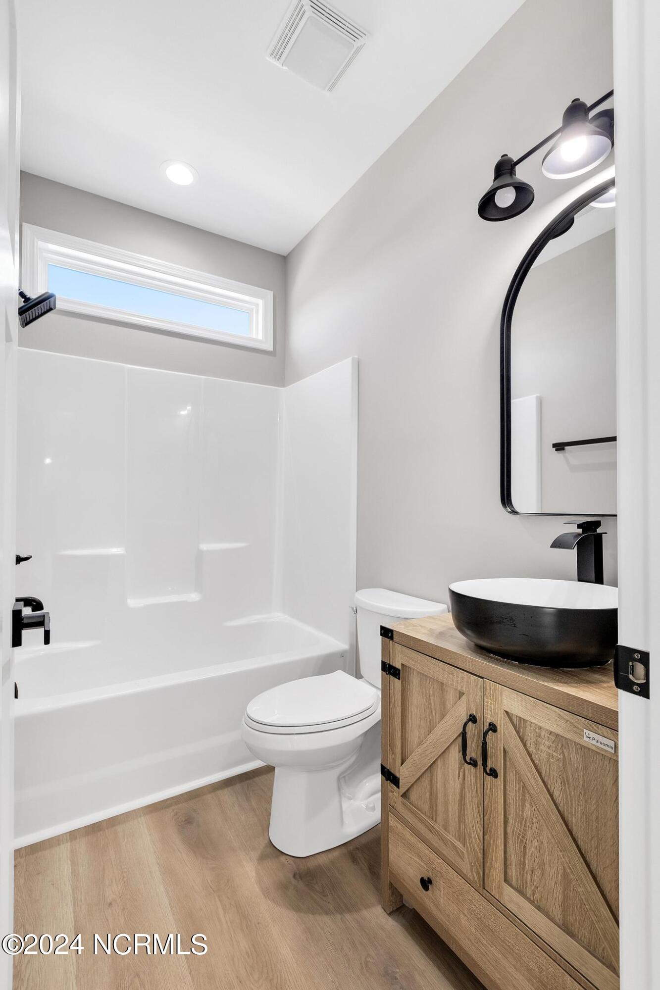 101 Thoroughbred Richlands, NC 28574 - Photo 38 of 45 IMG_2807