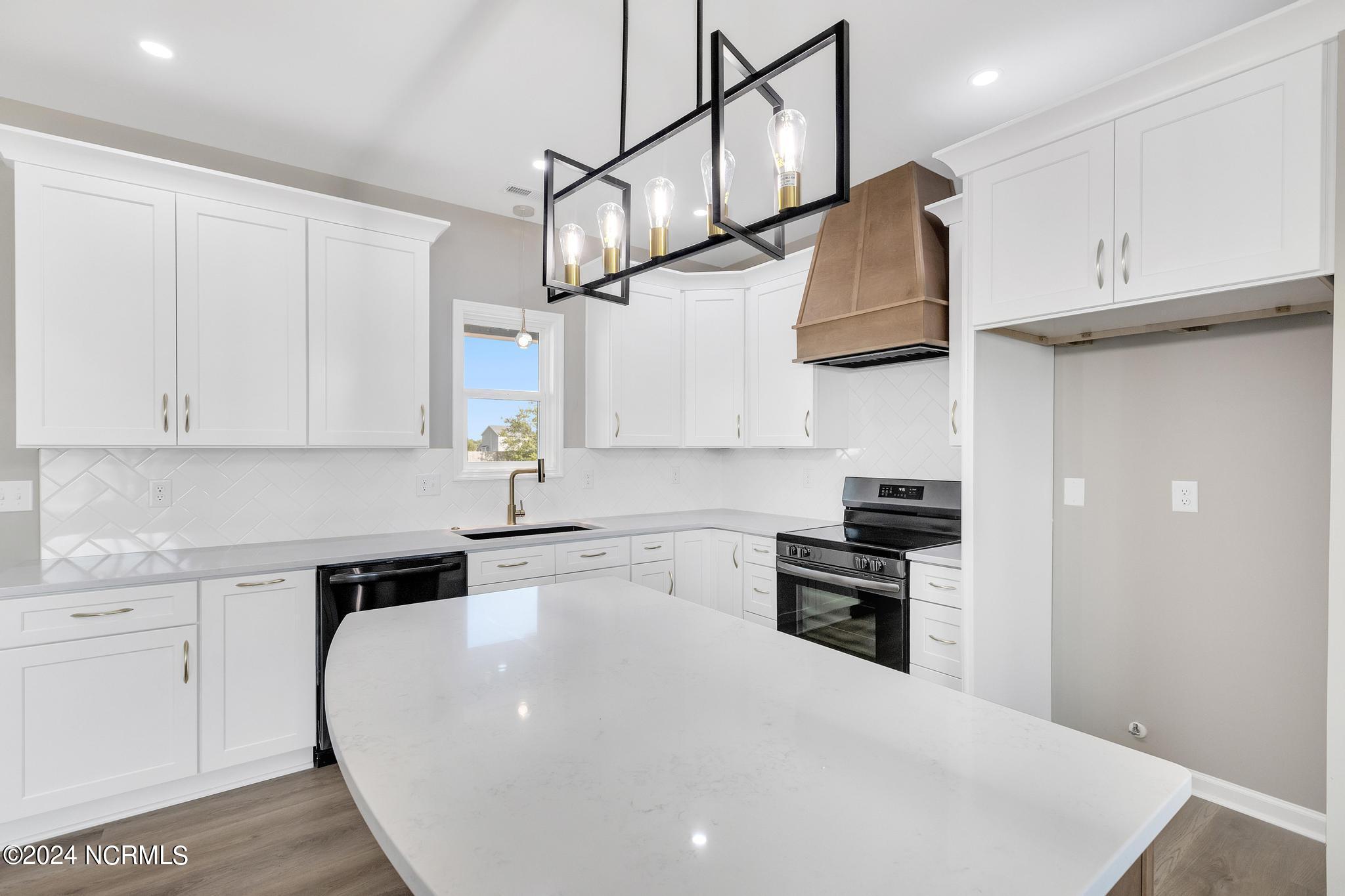 101 Thoroughbred Richlands, NC 28574 - Photo 10 of 45 IMG_2780