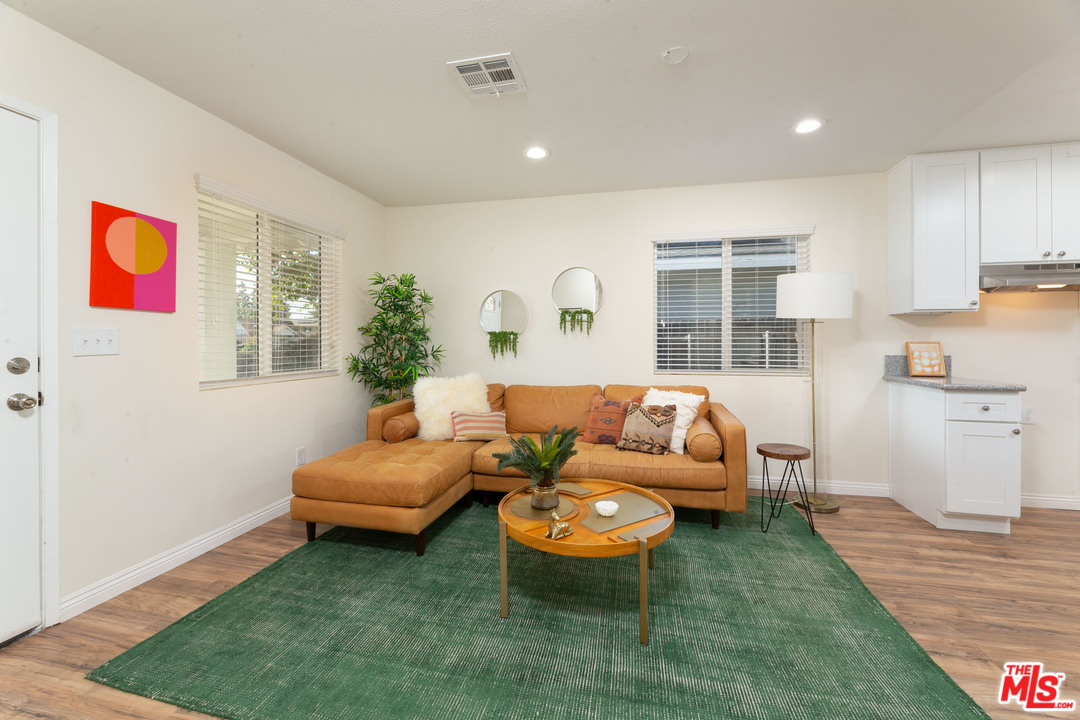 10246 24th Street Rancho Cucamonga, CA 91730 - Photo 6 of 42 Gallery Image 6