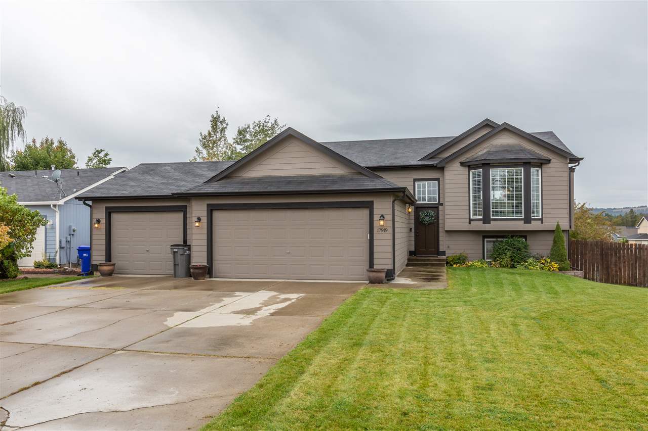 17919 North Addison Court Colbert, WA 99005 - Photo 2 of 20