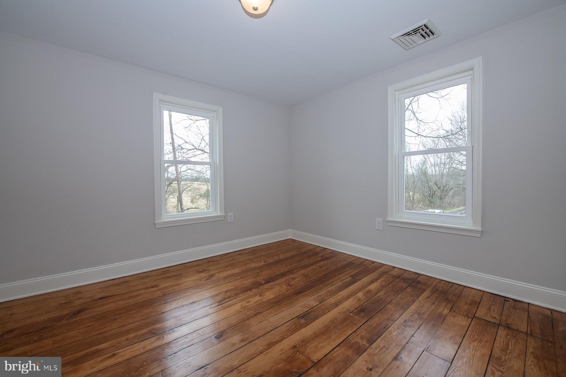 2535 Hedrick Road Harleysville, PA 19438 - Photo 14 of 22 Wonderful natural light in bed #2