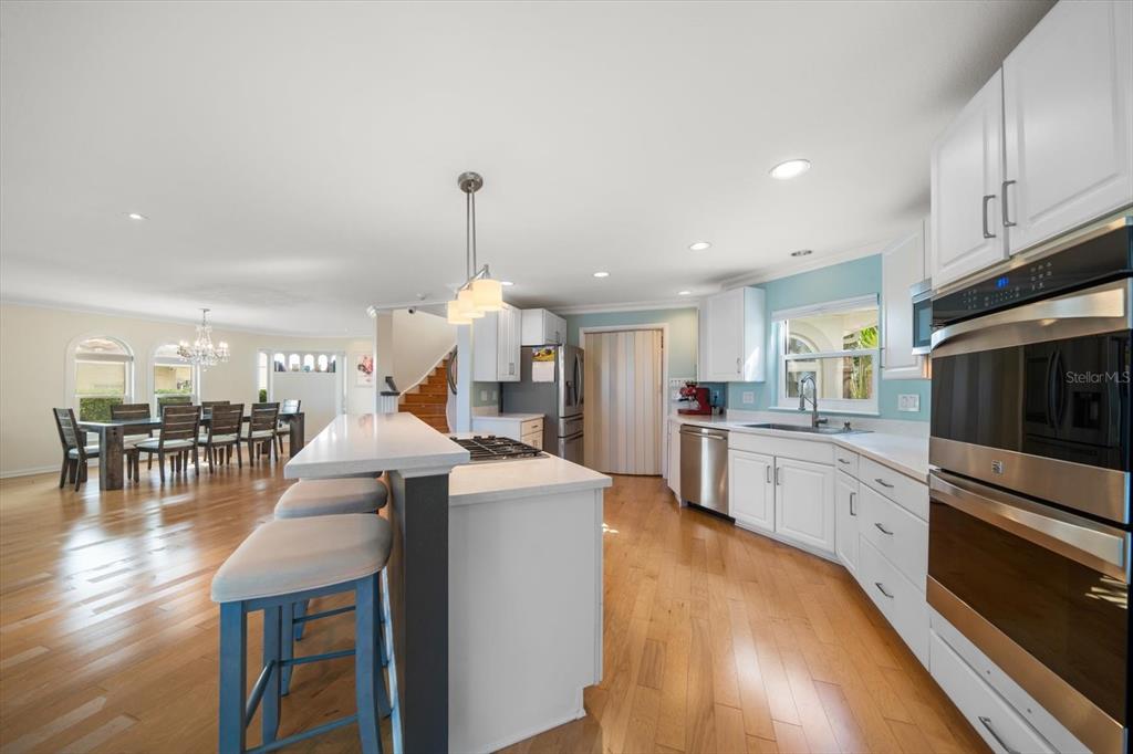 15564 Gulf Boulevard Redington Beach, FL 33708 - Photo 16 of 73