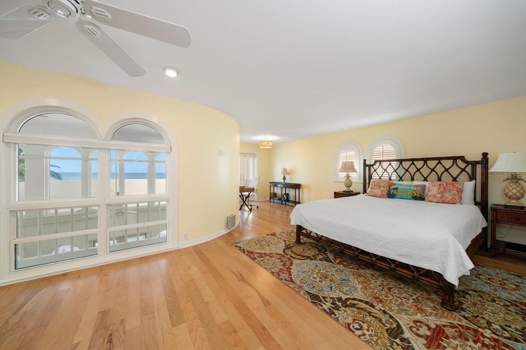 15564 Gulf Boulevard Redington Beach, FL 33708 - Photo 26 of 73