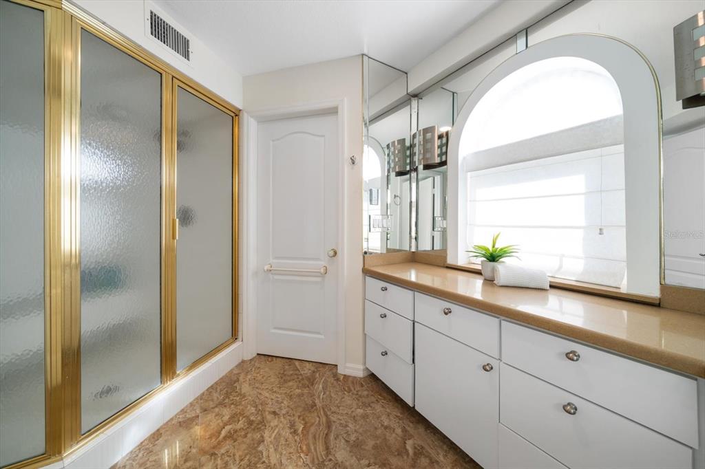 15564 Gulf Boulevard Redington Beach, FL 33708 - Photo 37 of 73