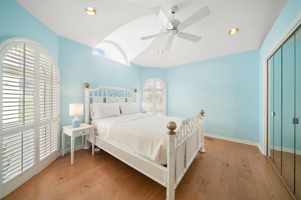 15564 Gulf Boulevard Redington Beach, FL 33708 - Photo 46 of 73