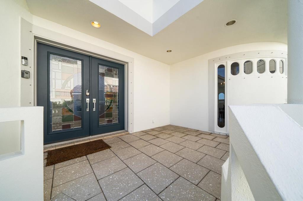 15564 Gulf Boulevard Redington Beach, FL 33708 - Photo 7 of 73