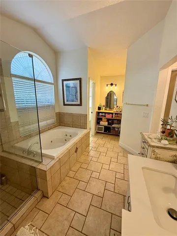 $575,000 | 819 Ardenleigh Drive, Orlando, FL 32828