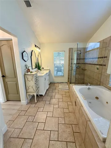 $575,000 | 819 Ardenleigh Drive, Orlando, FL 32828