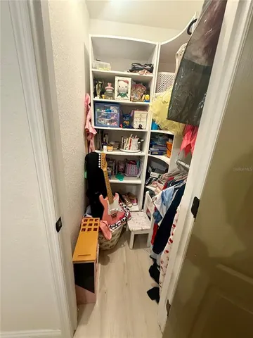 $575,000 | 819 Ardenleigh Drive, Orlando, FL 32828