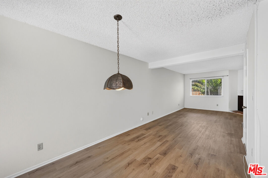 19221 Sherman Way, Unit 40 Reseda, CA 91335 - Photo 9 of 39