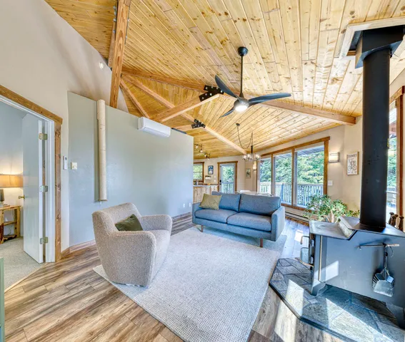 $465,000 | 4155 Liberty Road, Two Harbors, MN 55616