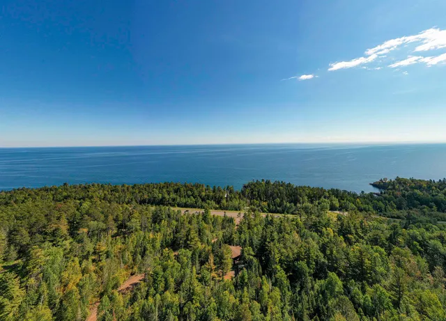 $465,000 | 4155 Liberty Road, Two Harbors, MN 55616