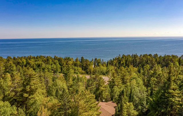 $465,000 | 4155 Liberty Road, Two Harbors, MN 55616