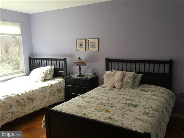 110 Cross Keys Road, Unit R110C Baltimore, MD 21210 - Photo 15 of 27 Bedroom