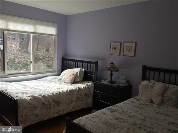 110 Cross Keys Road, Unit R110C Baltimore, MD 21210 - Photo 16 of 27 Bedroom