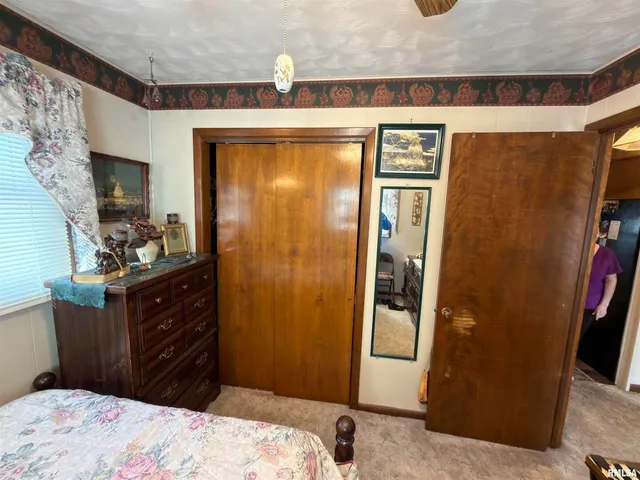 $625,000 | 15981 Hillcrest Drive, Effingham, IL 62401