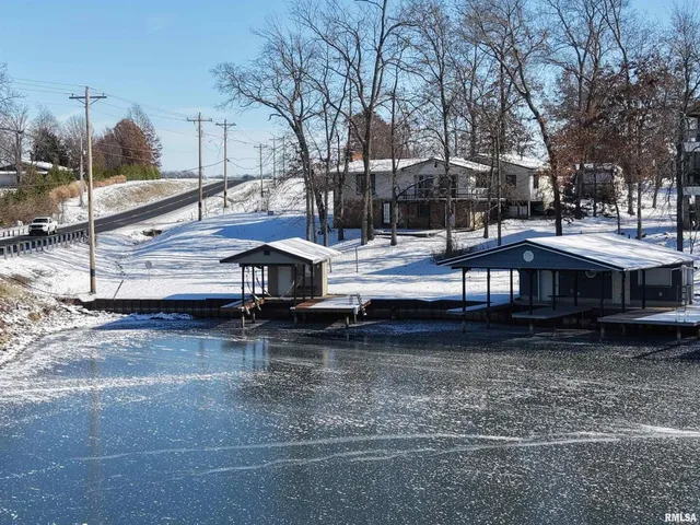 $625,000 | 15981 Hillcrest Drive, Effingham, IL 62401