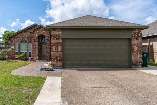 $384,000 | 4355 Summer Wind Drive, Corpus Christi, TX 78413