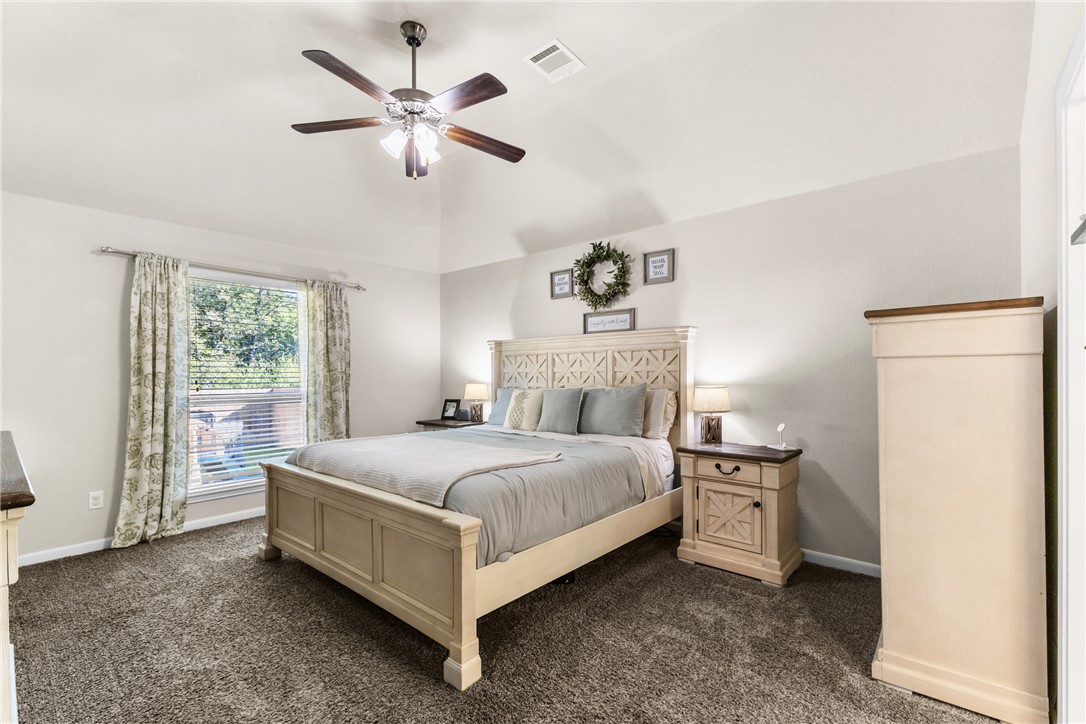 2016 Dumfries Drive Bryan, TX 77807 - Photo 11 of 25