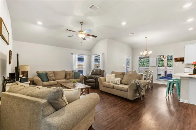 $299,000 | 2016 Dumfries Drive, Bryan, TX 77807