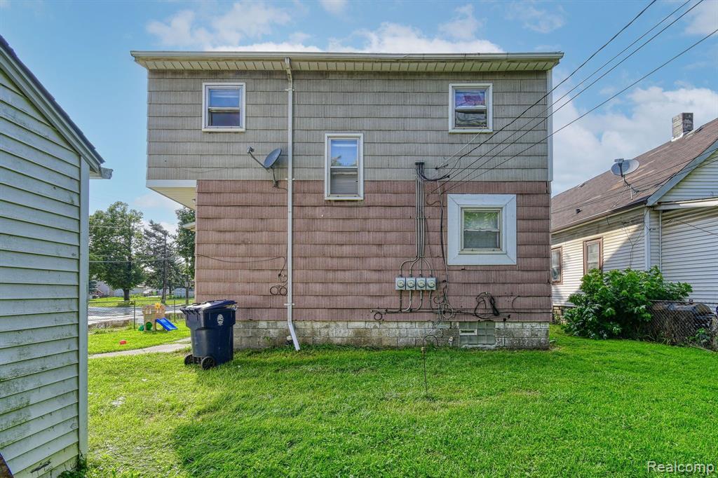 217 Richter Street River Rouge, MI 48218 - Photo 12 of 47