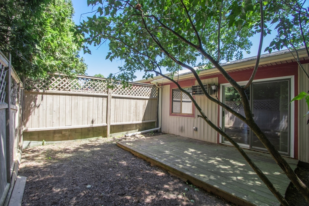 170 East Hadley Road, Unit 13 Amherst, MA 01002 - Photo 24 of 38