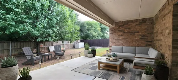 $2,475 | 10405 Cedar Breaks View, McKinney, TX 75072