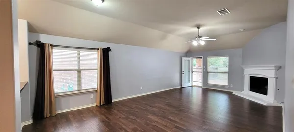 $2,475 | 10405 Cedar Breaks View, McKinney, TX 75072