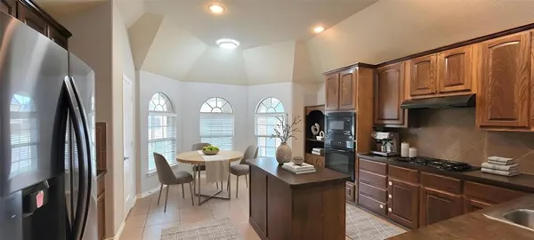 $2,475 | 10405 Cedar Breaks View, McKinney, TX 75072