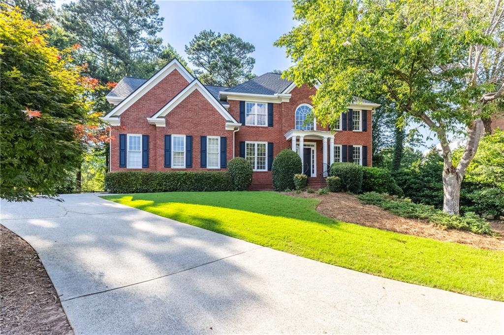 2560 Hamptons Run Alpharetta, GA 30005 - Photo 1 of 52