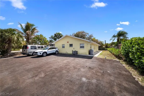 $1,750 | 4339 Mariner Road, Bonita Springs, FL 34134