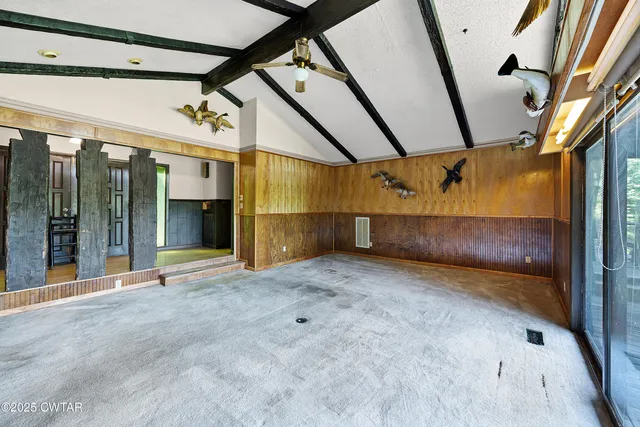 $700,000 | 6074 Highway 438, Linden, TN 37096