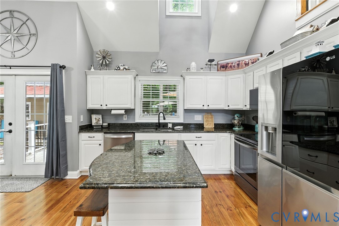 13246 Winston Road Ashland, VA 23005 - Photo 12 of 48 Gallery Image 12