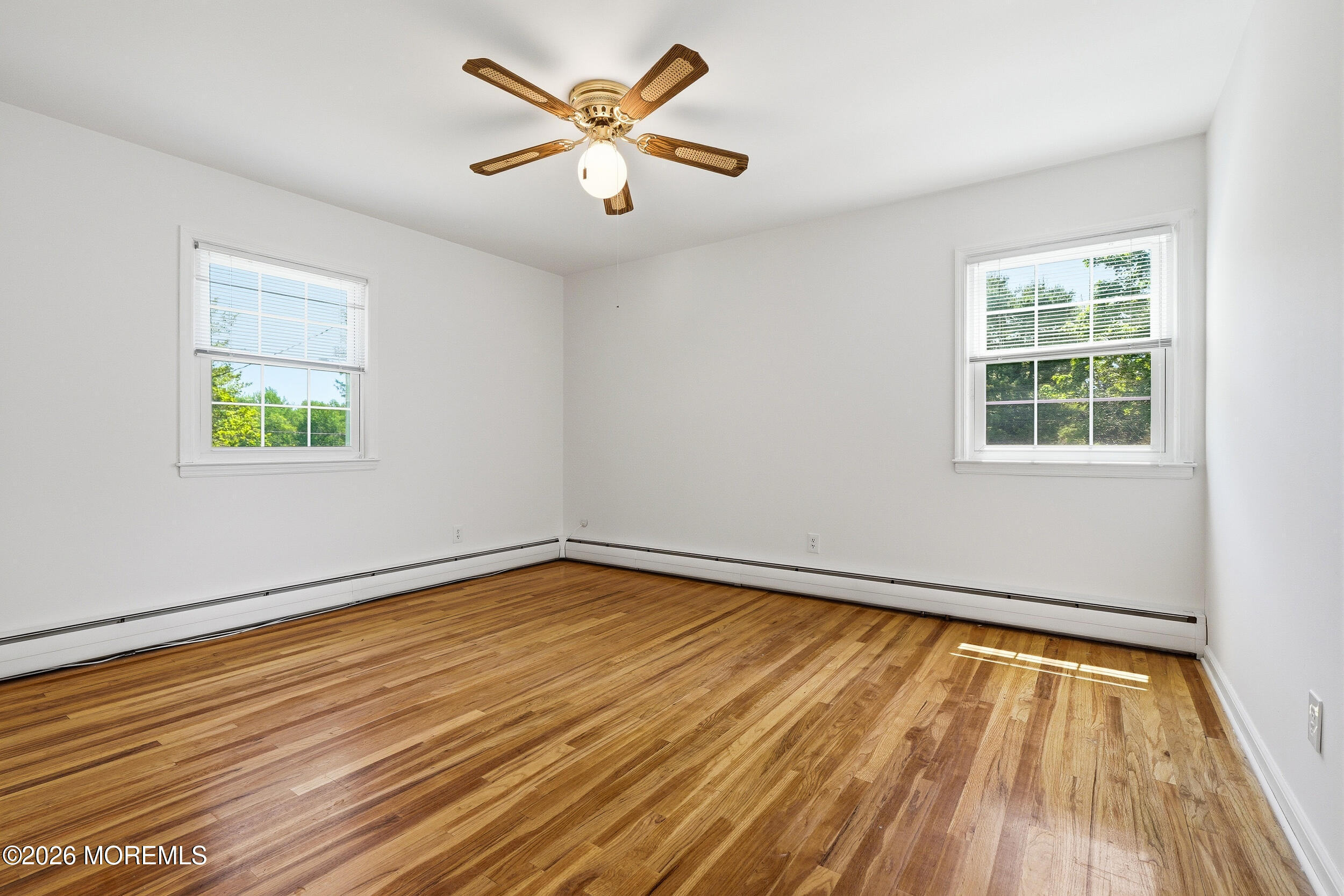 11 Jumping Brook Road Neptune Township, NJ 07753 - Photo 18 of 41 049