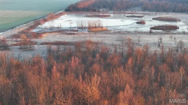 $900,000 | 0 Outlet Road, Valmeyer, IL 62295