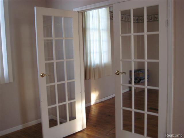 2256 Kinney Road Memphis, MI 48041 - Photo 7 of 8 door
