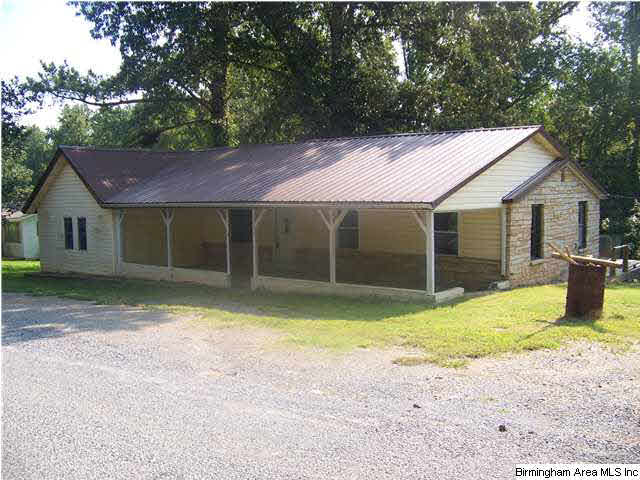 124 Gargus Farm Road Oneonta, AL 35121 - Photo 2 of 12