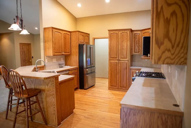 $739,000 | 2629 Crestview Road, Harris, MN 55032