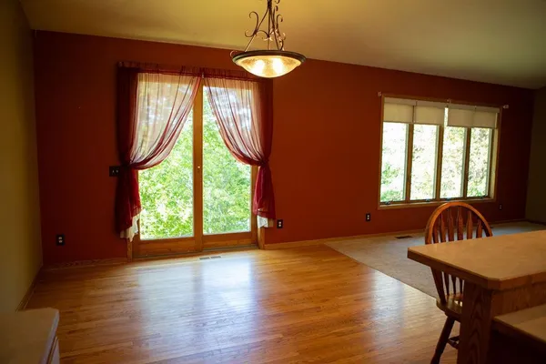 $739,000 | 2629 Crestview Road, Harris, MN 55032